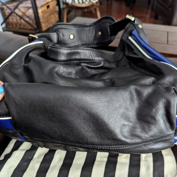 L.A.M.B black leather handbag - Picture 6 of 6